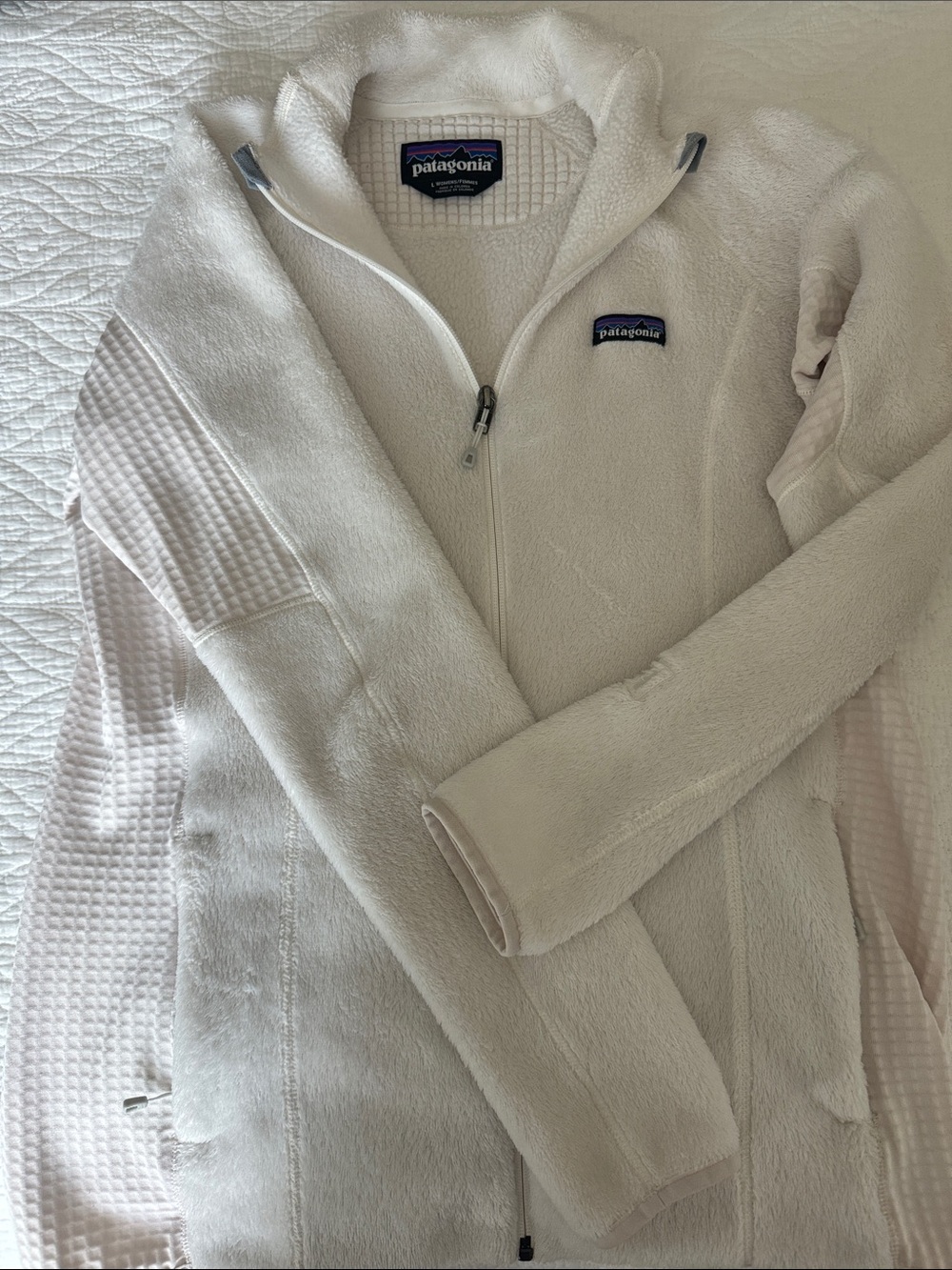 Patagonia Women's Cream Full-Zip Fleece Jacket